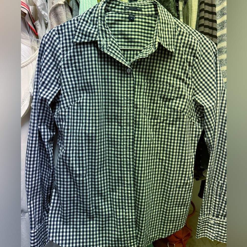 GAP Women’s shirt blue and white